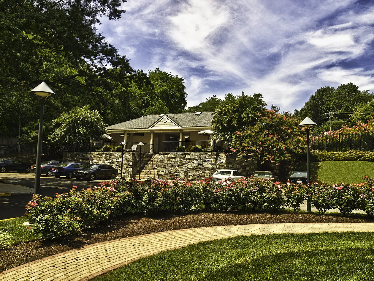 Alister Arlington Ridge