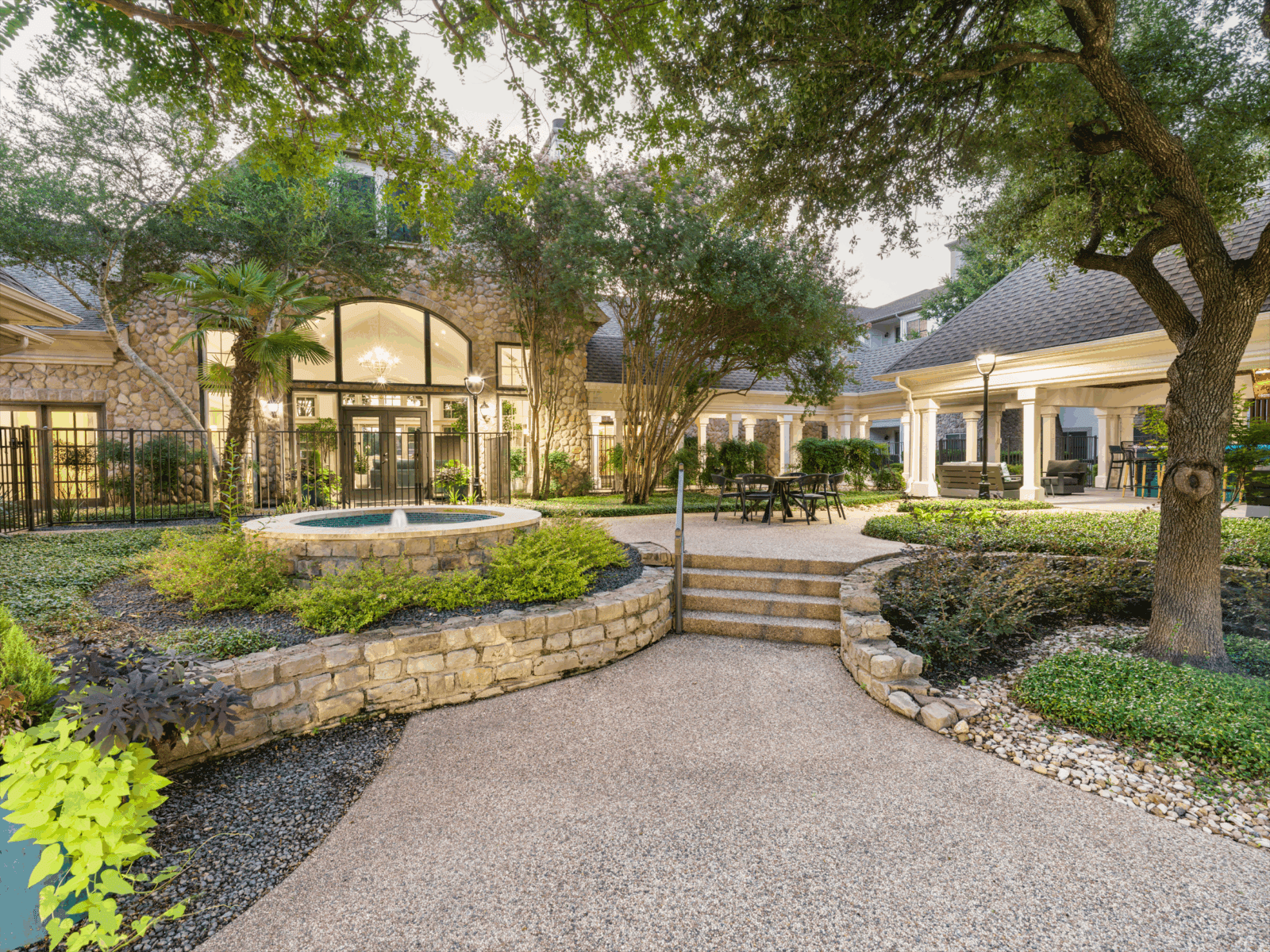 Alister Sunset Valley