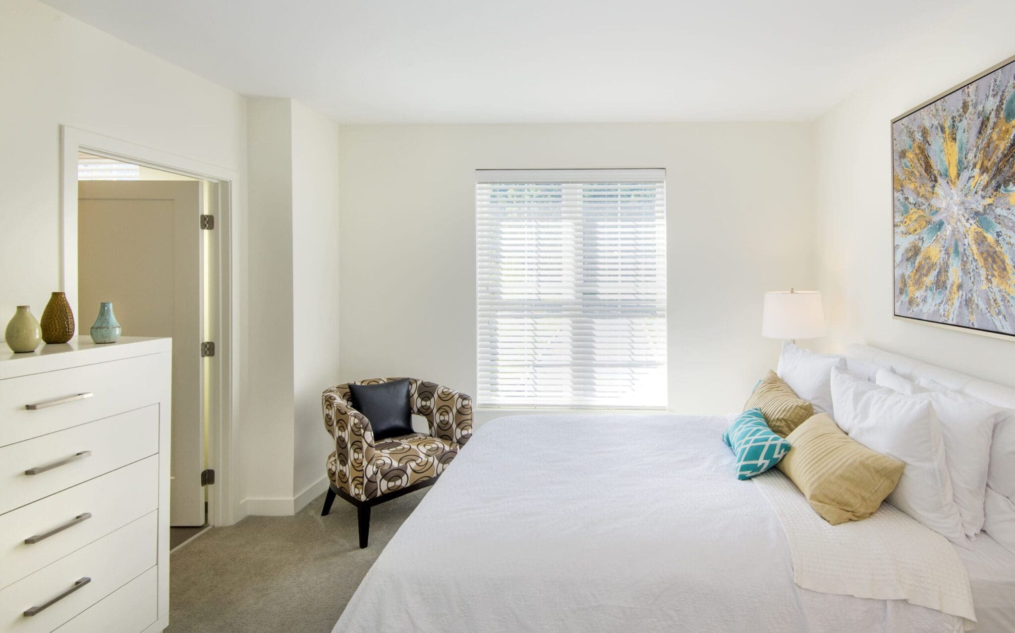 Modera Needham 4 of 6