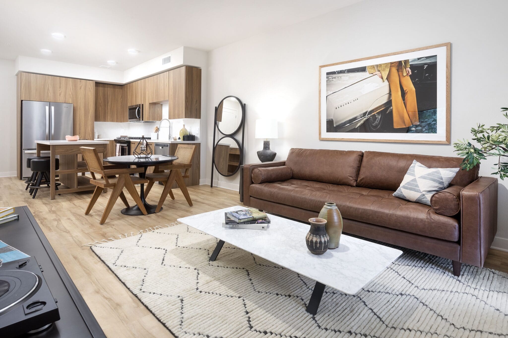 Modera Hollywood 7 of 7