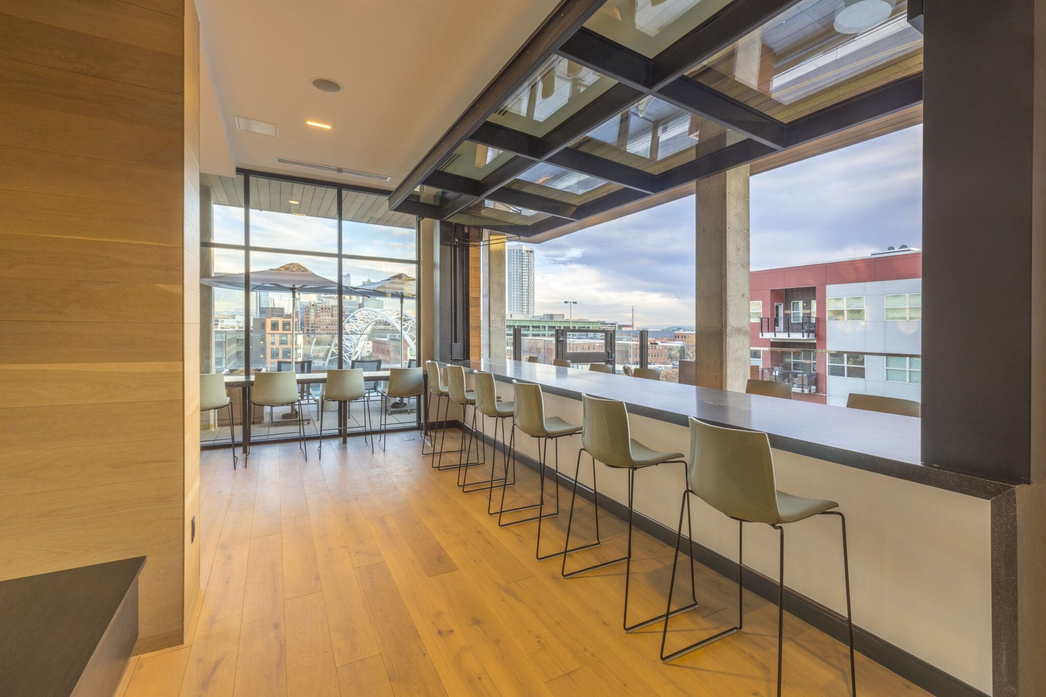Modera LoHi 4 of 9