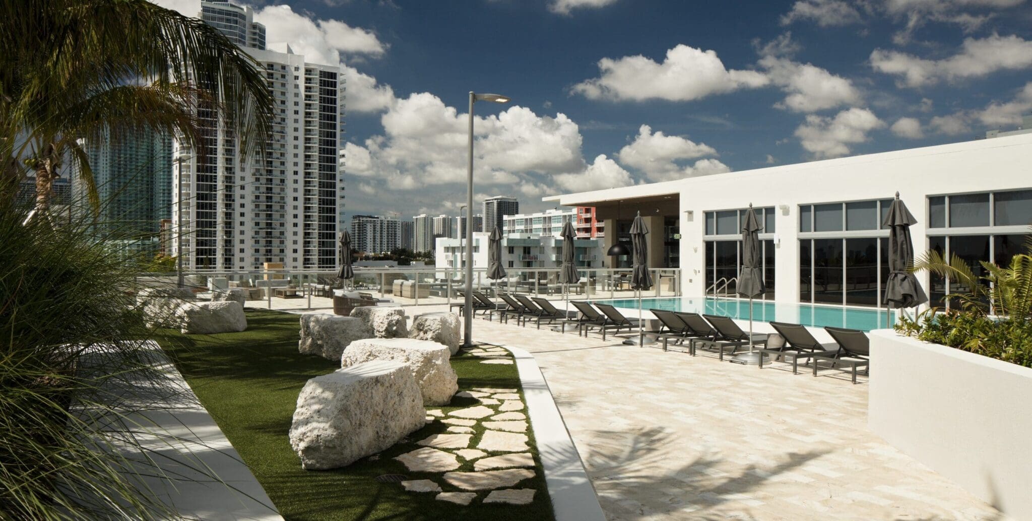 Modera Edgewater 4 of 6