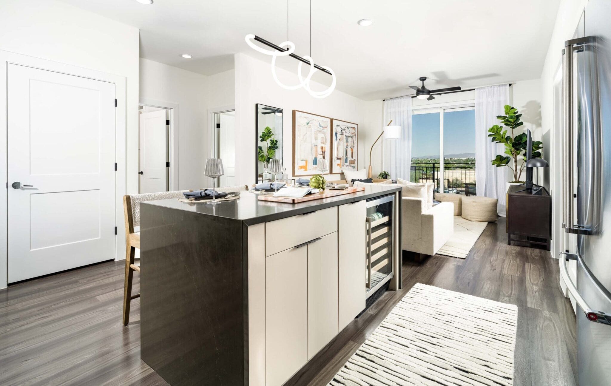 Modera Kierland 3 of 8